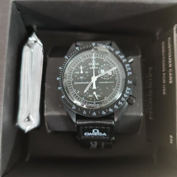 Mission watch with black NEW moon pattern - Picture 5 of 9